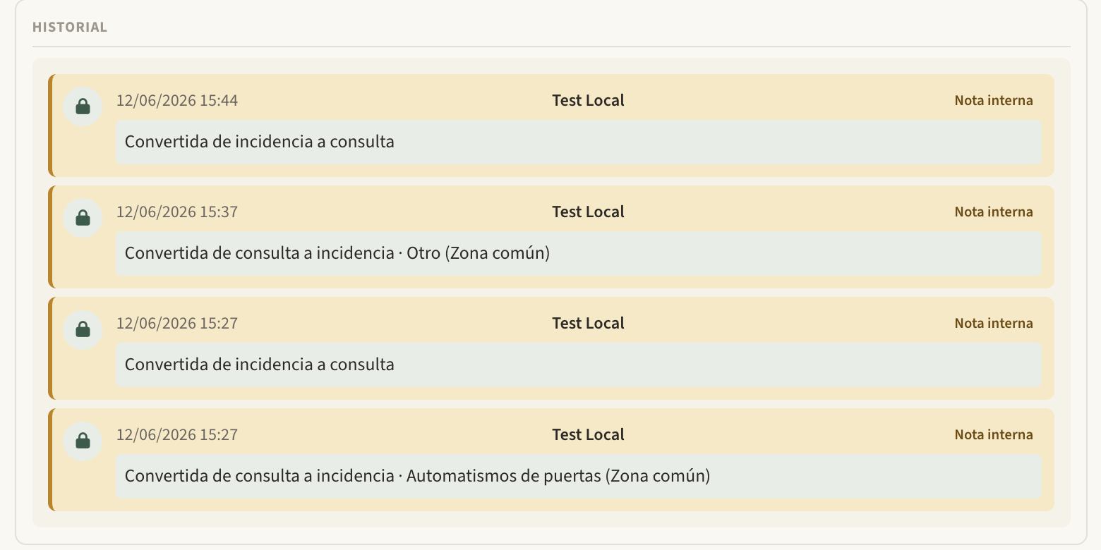 Historial de actividad de una incidencia mostrando reasignaciones y cambios de estado